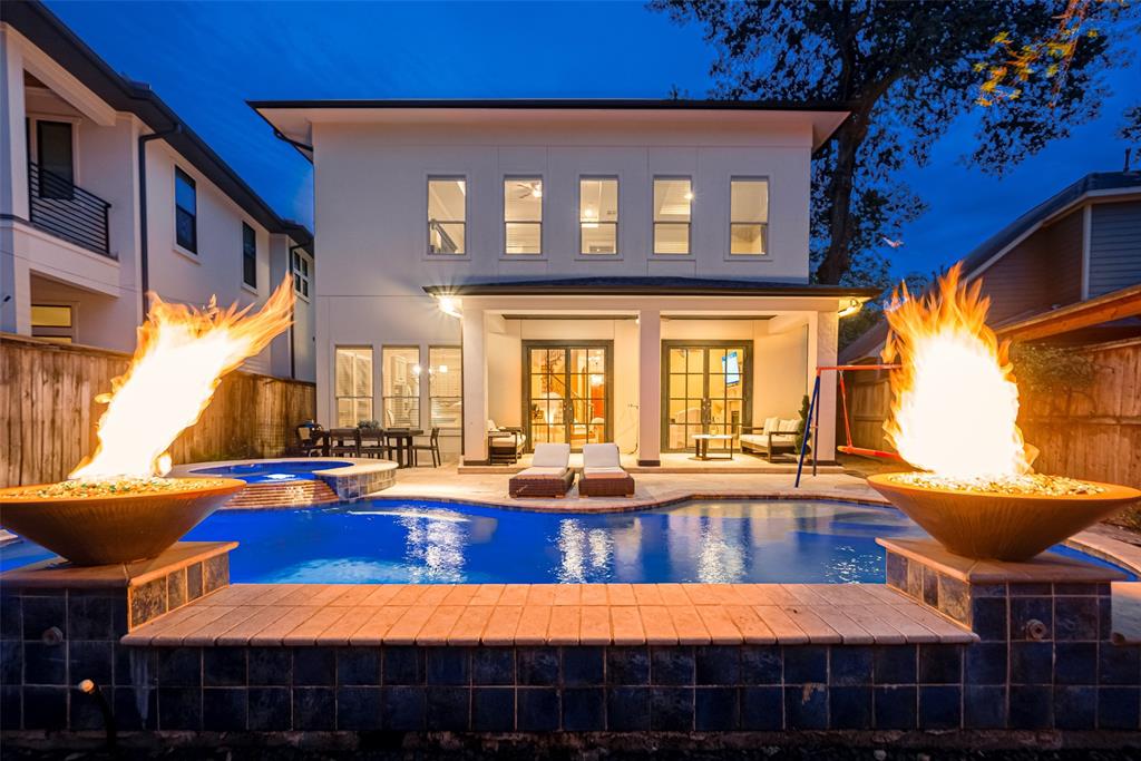 1636 Richelieu Lane