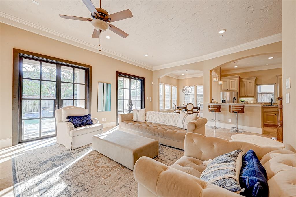 1636 Richelieu Lane