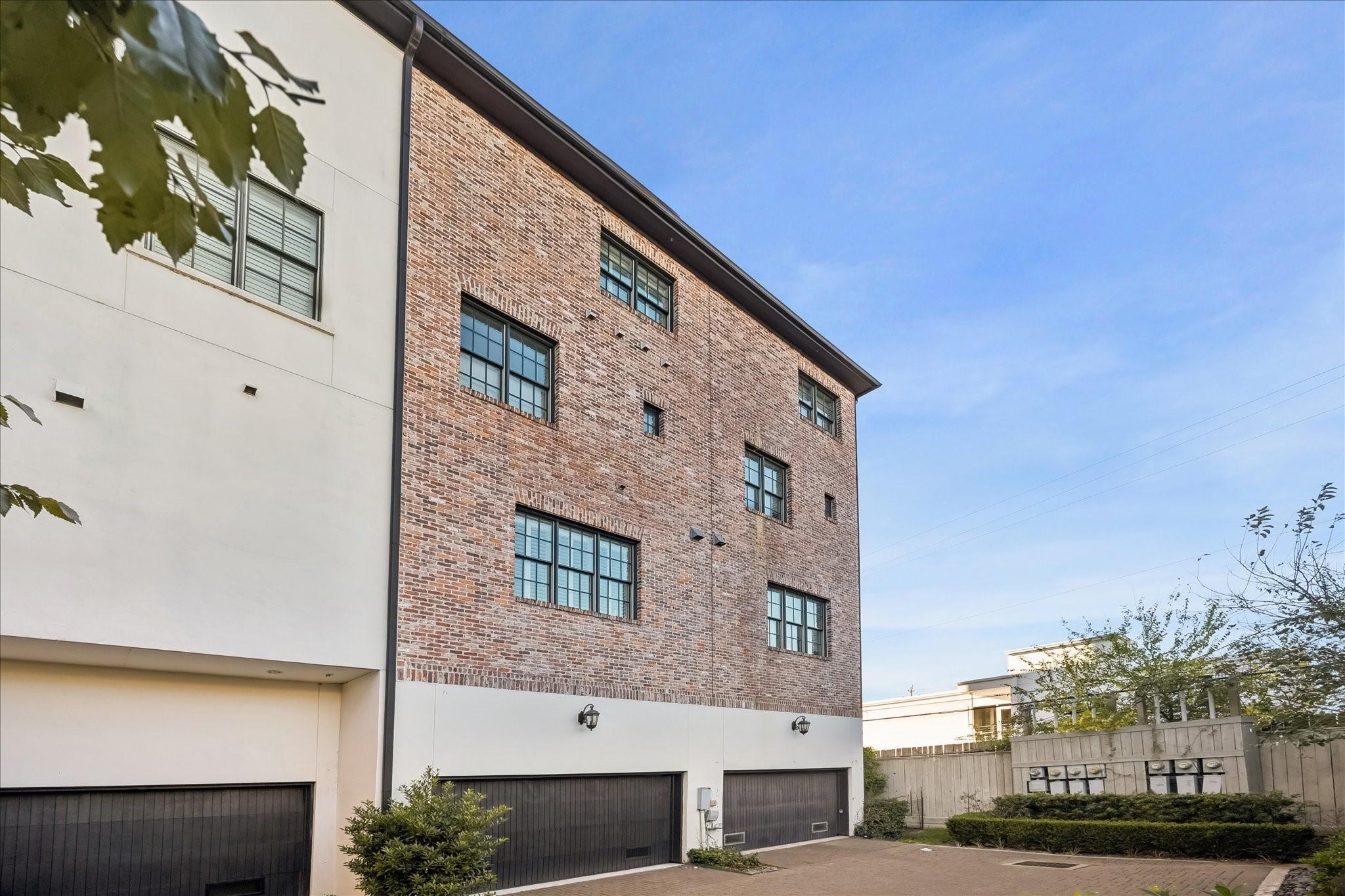 3850 Glen Arbor Drive