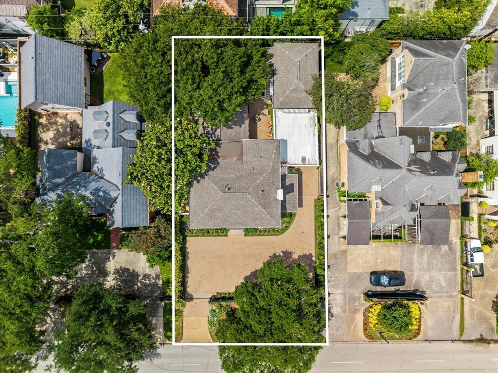 3002 San Felipe Street