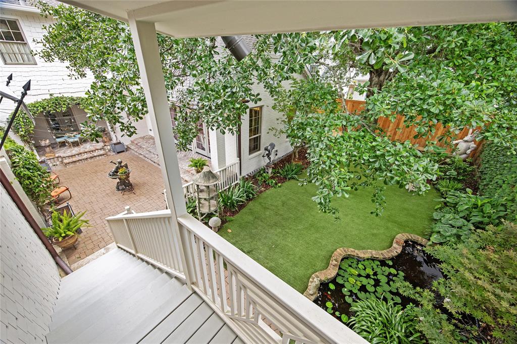 3002 San Felipe Street