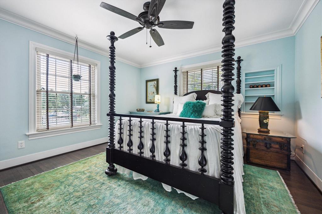 3002 San Felipe Street