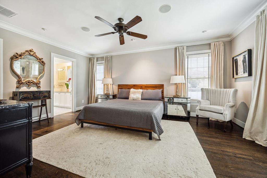 3002 San Felipe Street