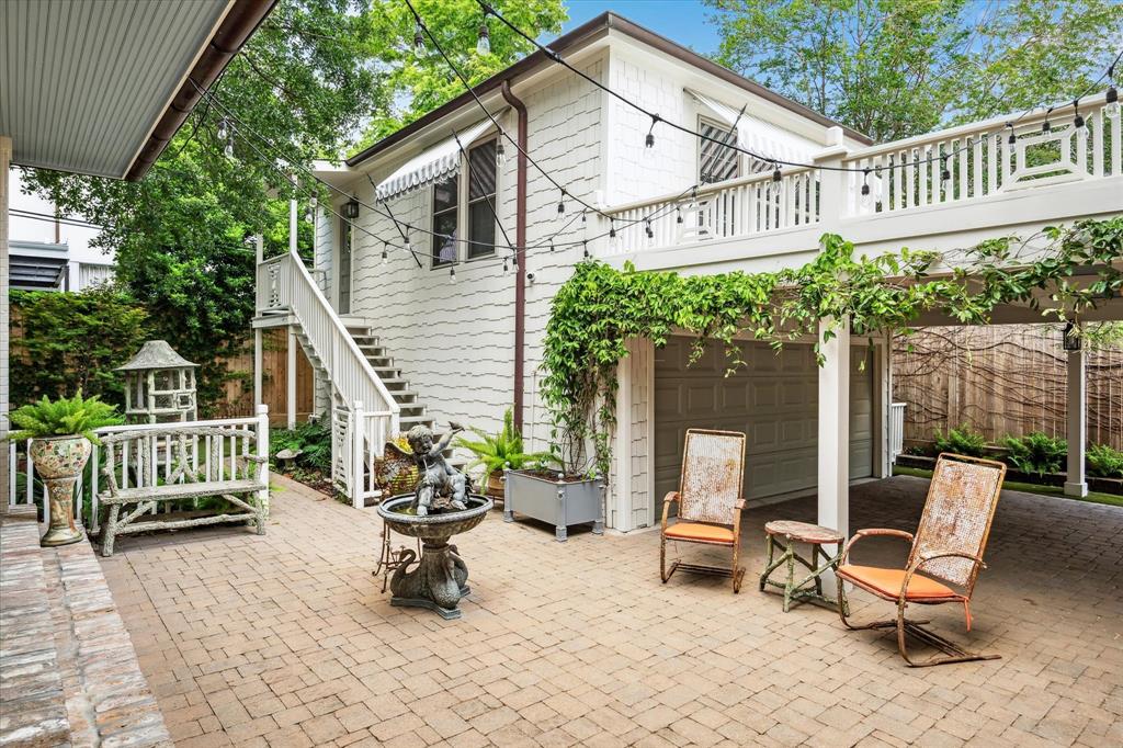 3002 San Felipe Street