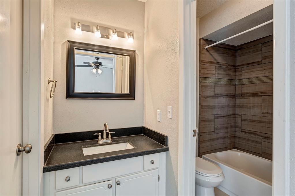 5005 Georgi Lane # 165