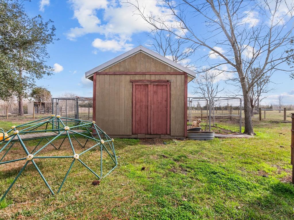 11725 Country Side Drive