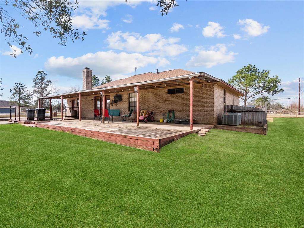 11725 Country Side Drive