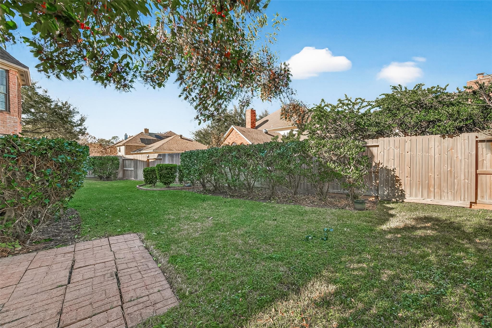 2203 Gleneagles Drive
