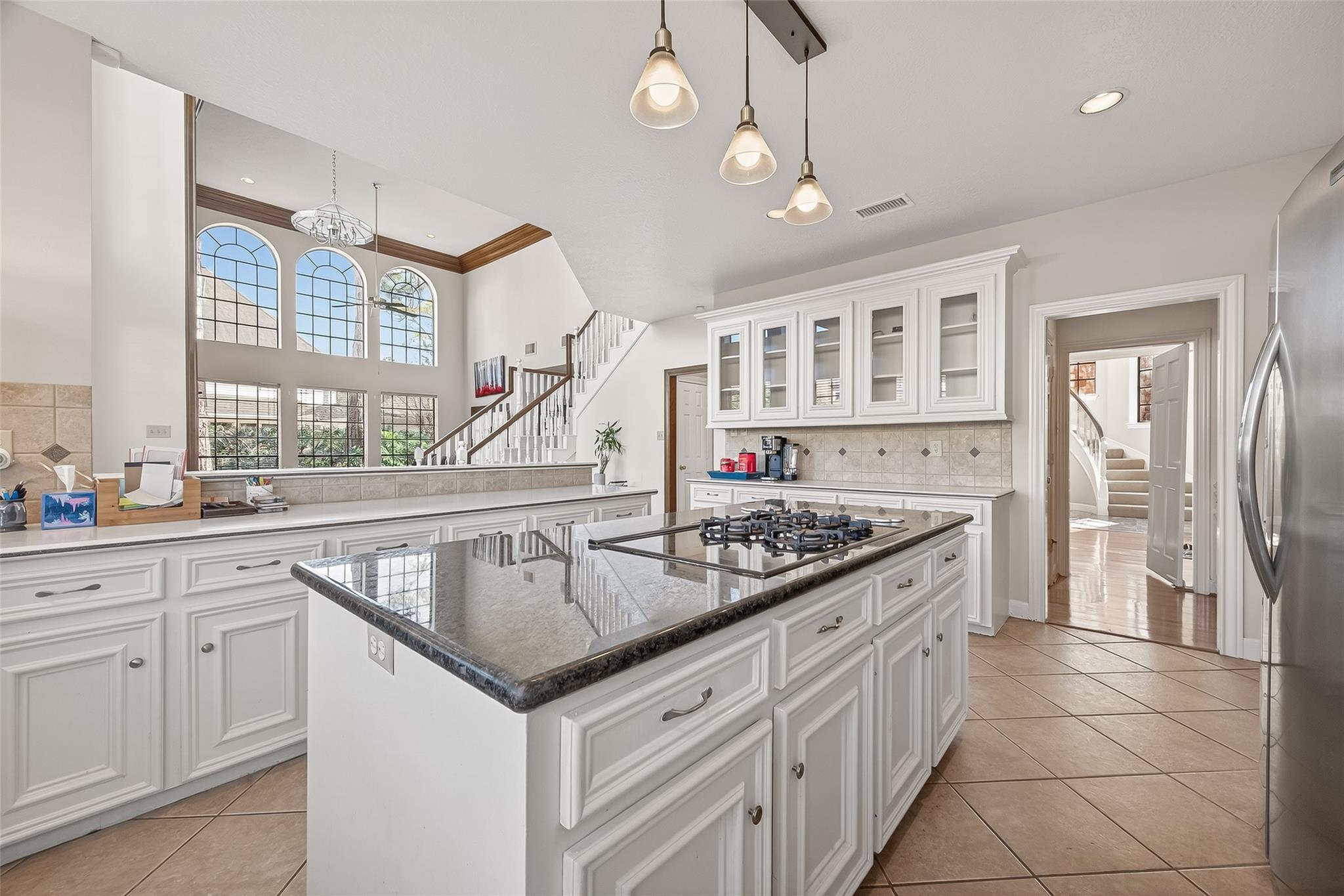 2203 Gleneagles Drive