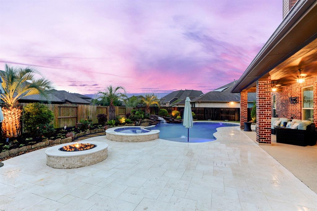 4612 Miramar Drive