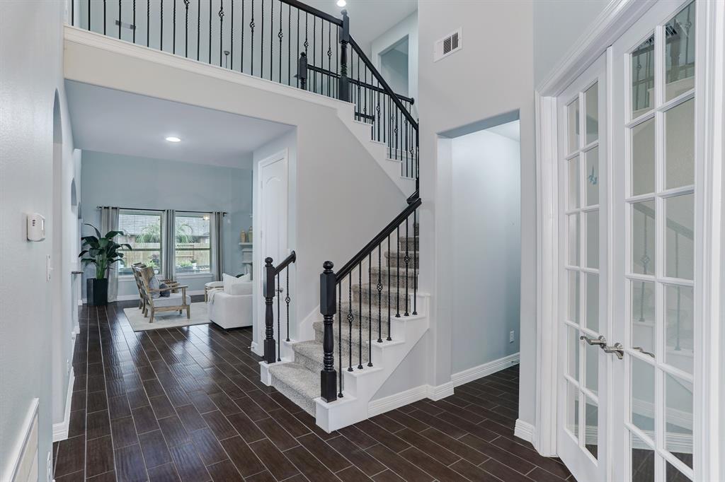 4612 Miramar Drive