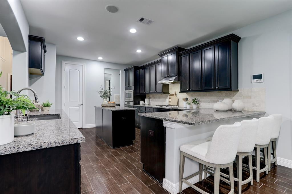 4612 Miramar Drive