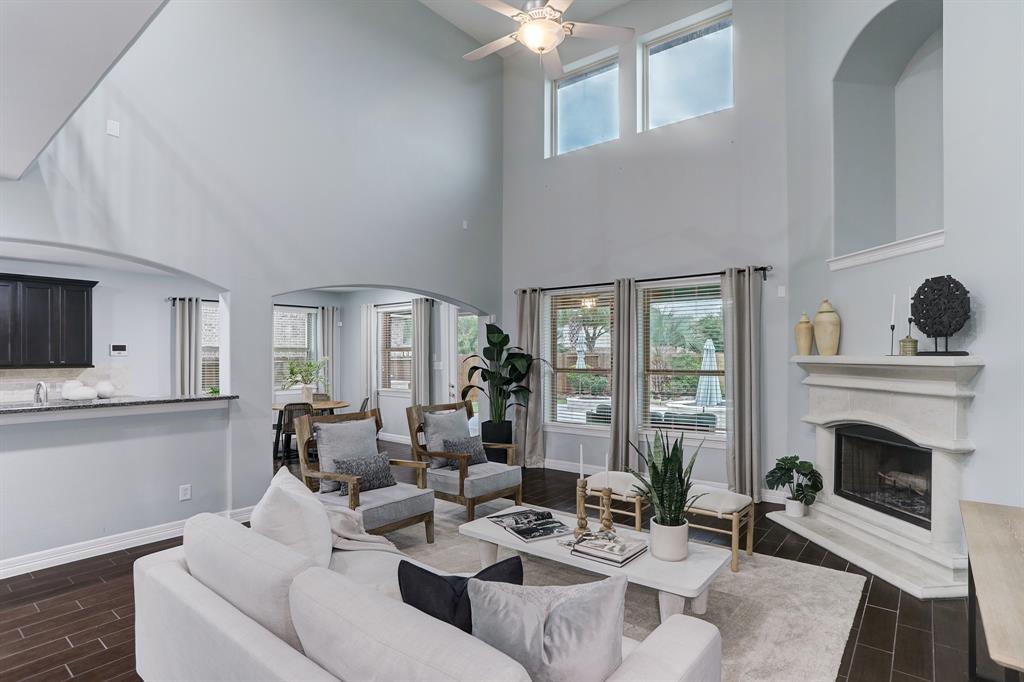 4612 Miramar Drive