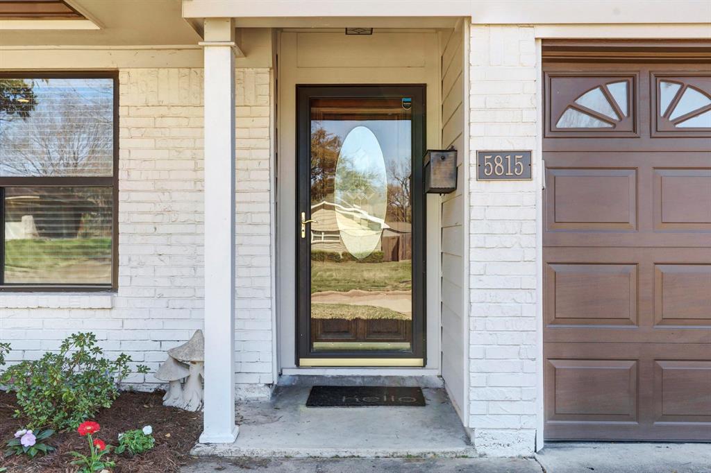 5815 Hewitt Drive