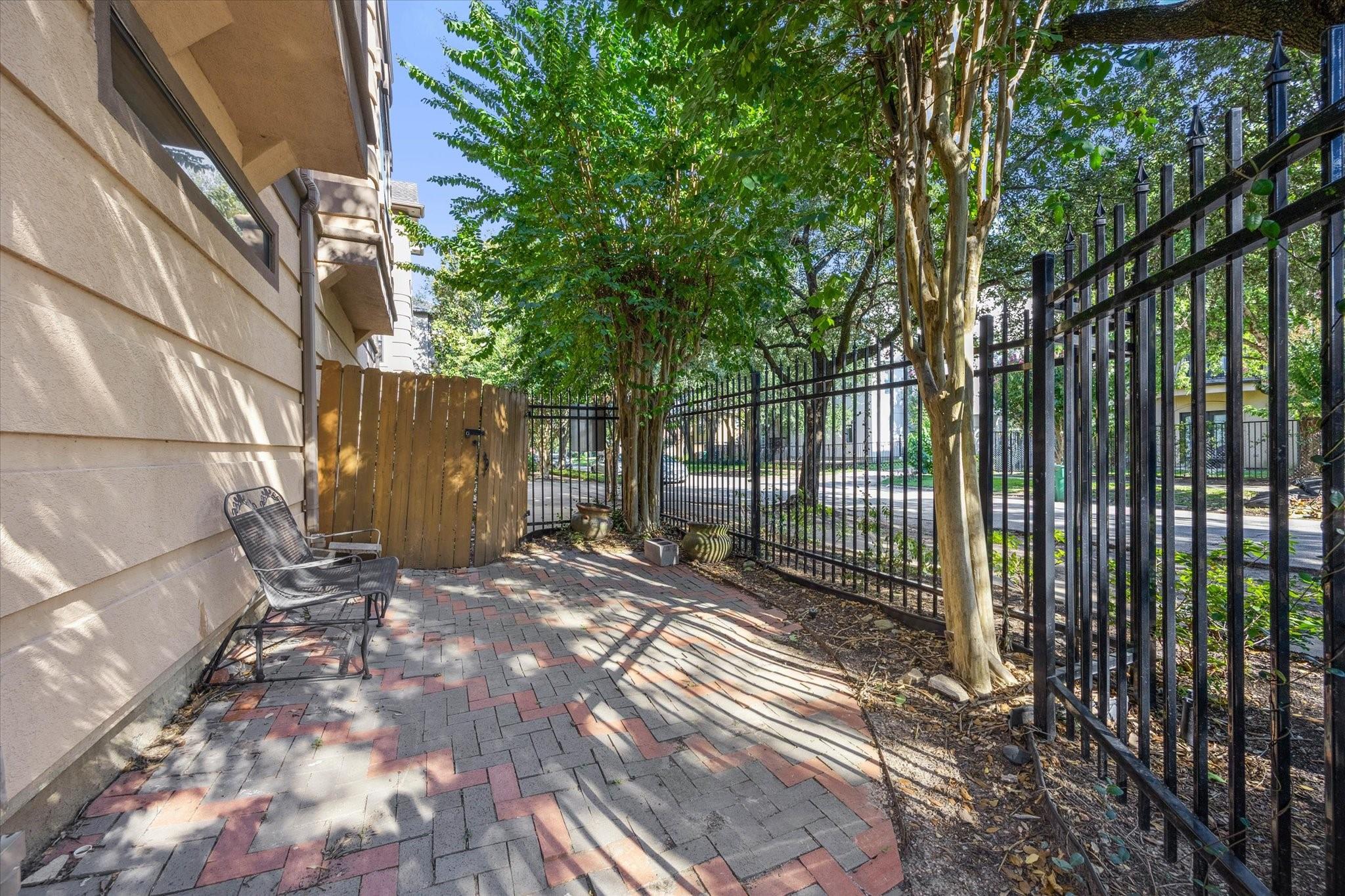 2422 Dorrington Street # A