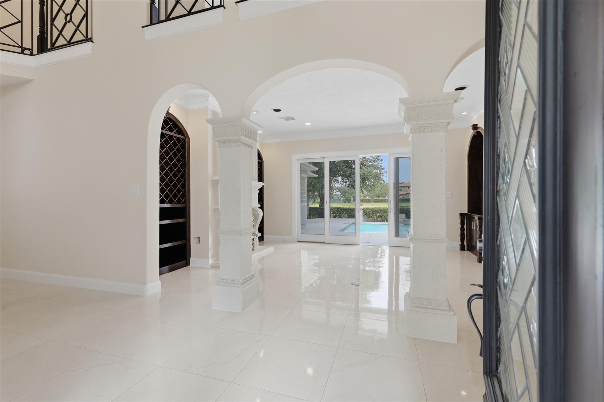3315 Riviera Drive