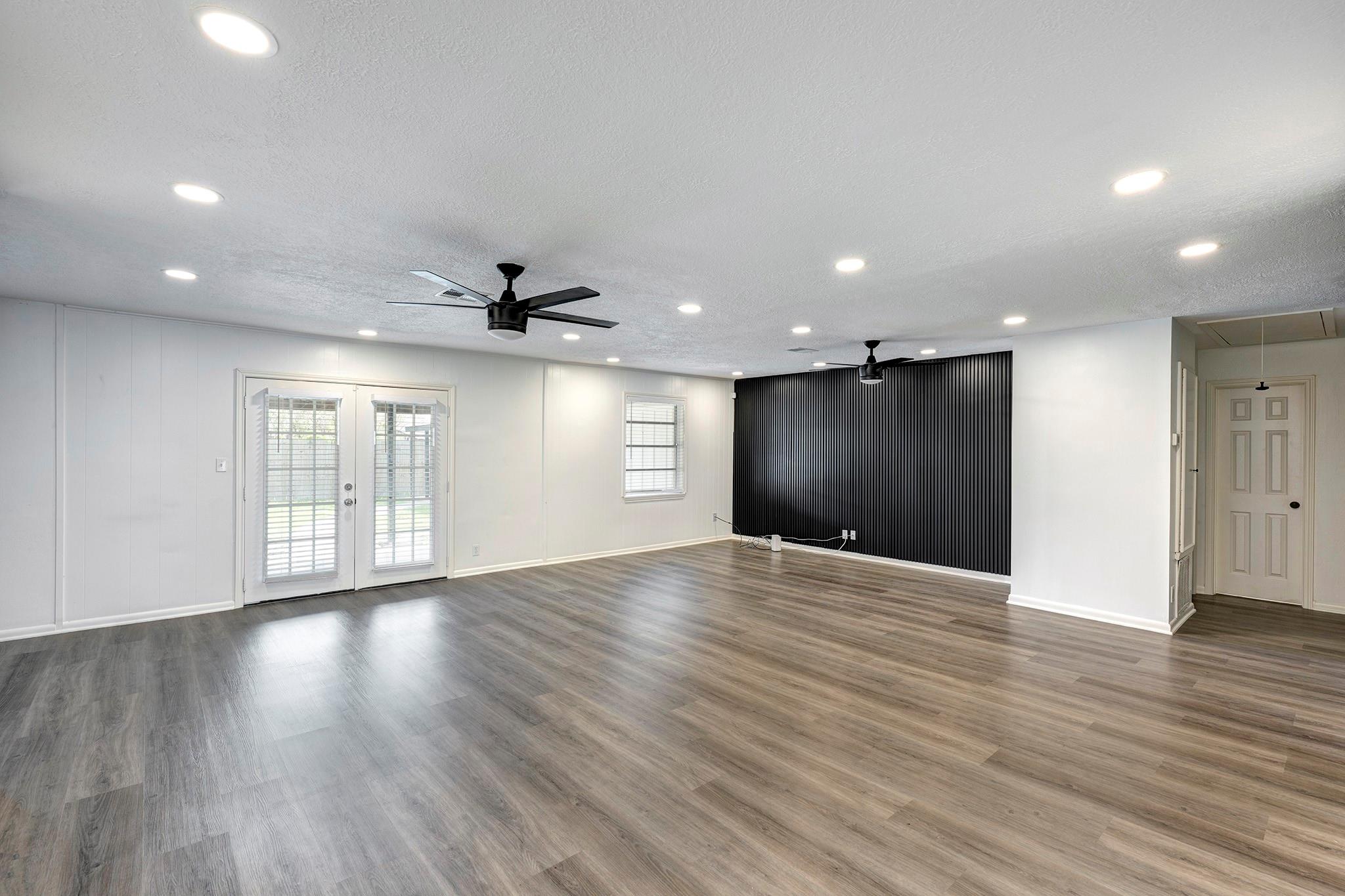 1934 Woodvine Drive