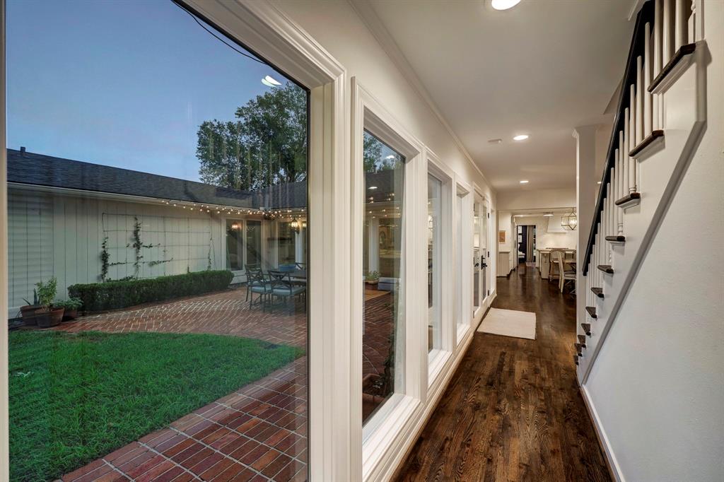 6134 Valley Forge Drive