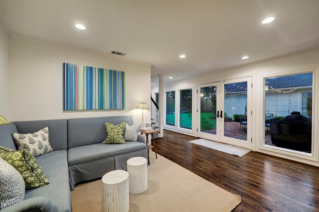 6134 Valley Forge Drive