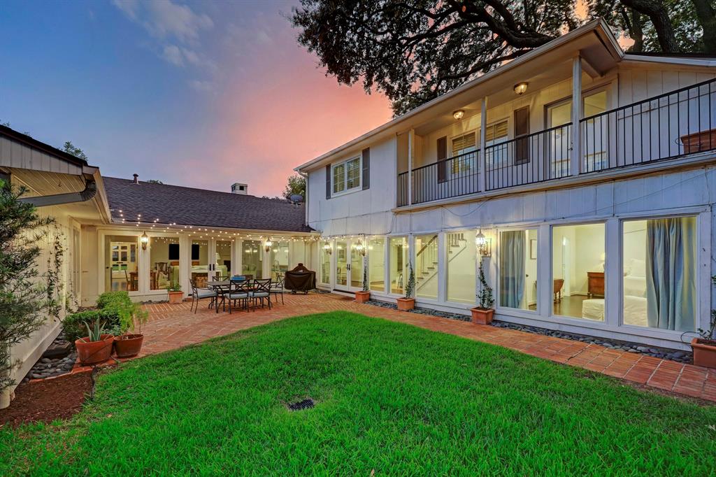 6134 Valley Forge Drive