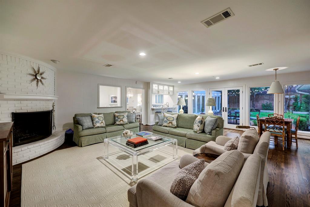 6134 Valley Forge Drive