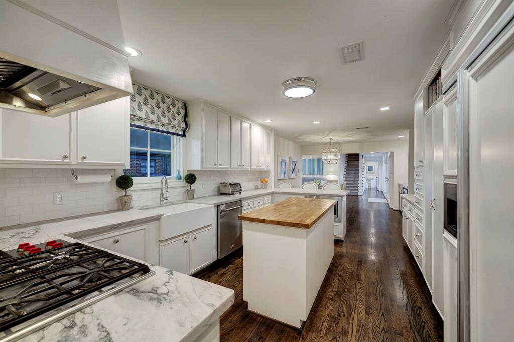 6134 Valley Forge Drive