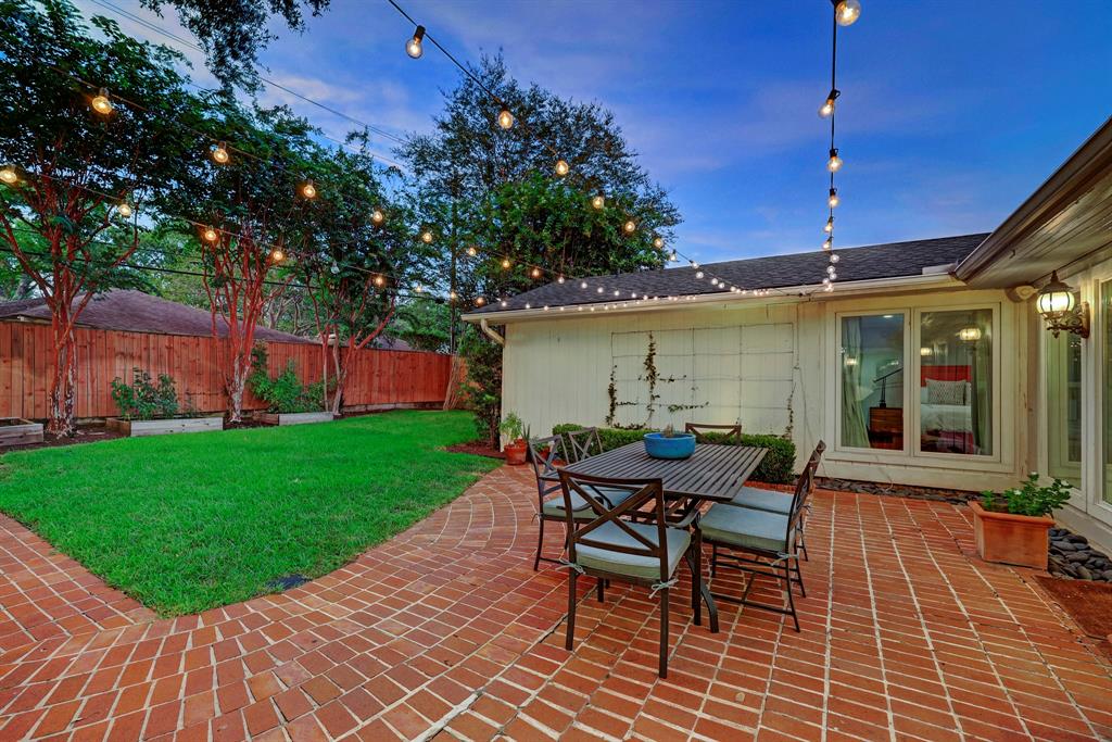 6134 Valley Forge Drive