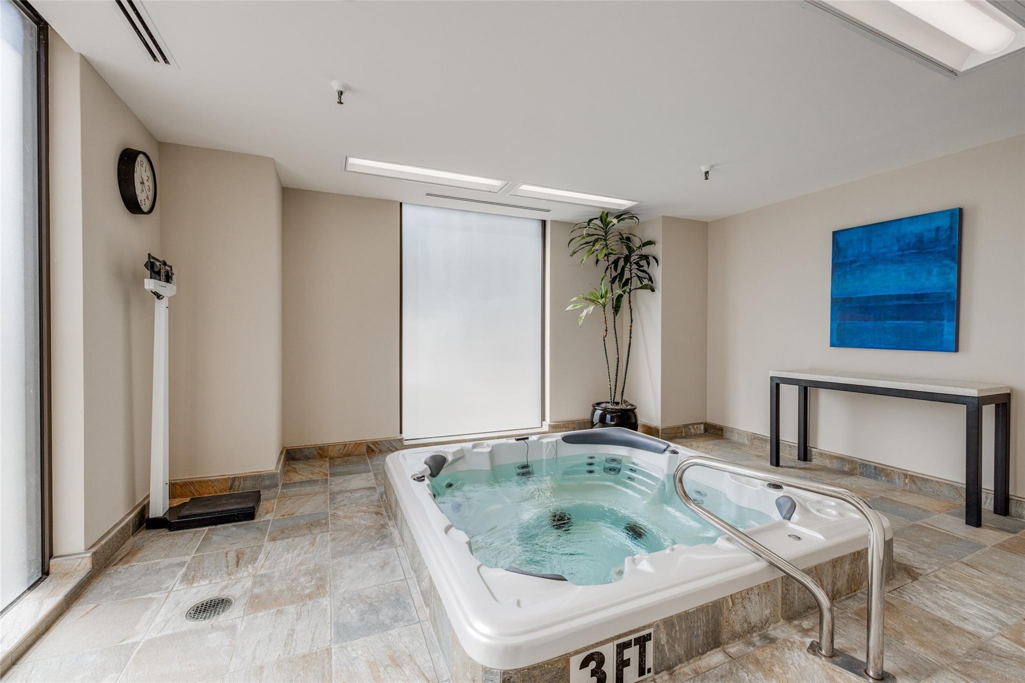 5100 San Felipe Street # 353