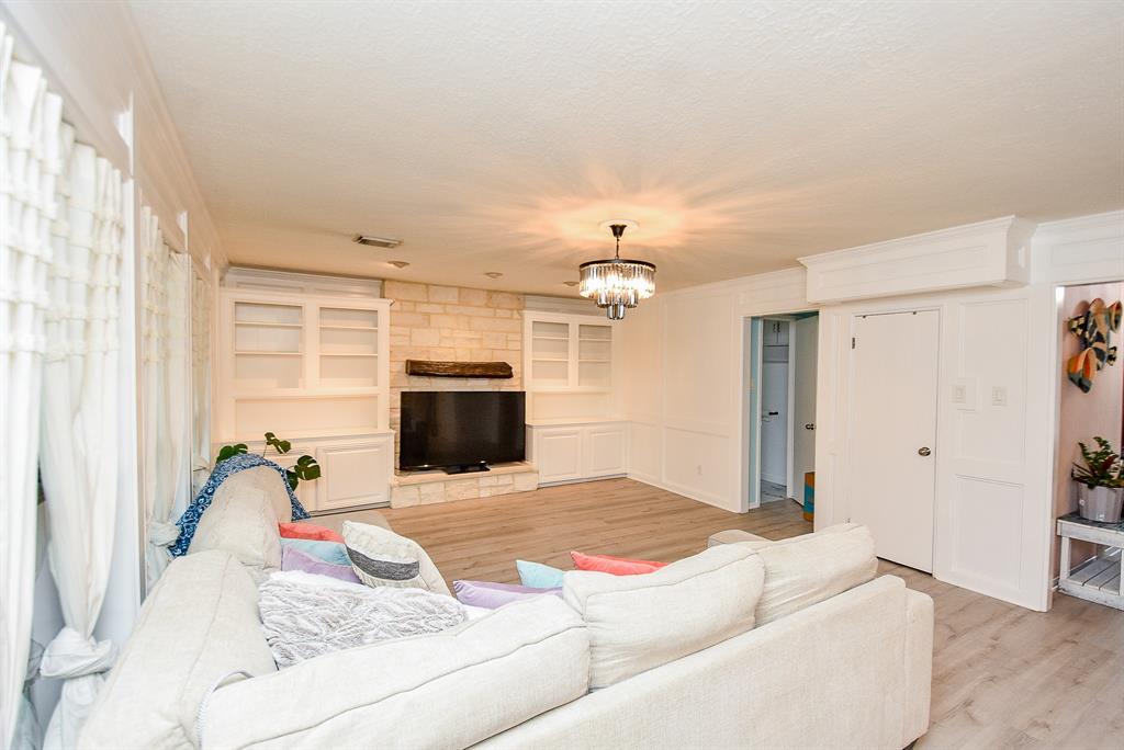 3306 Flaming Candle Drive
