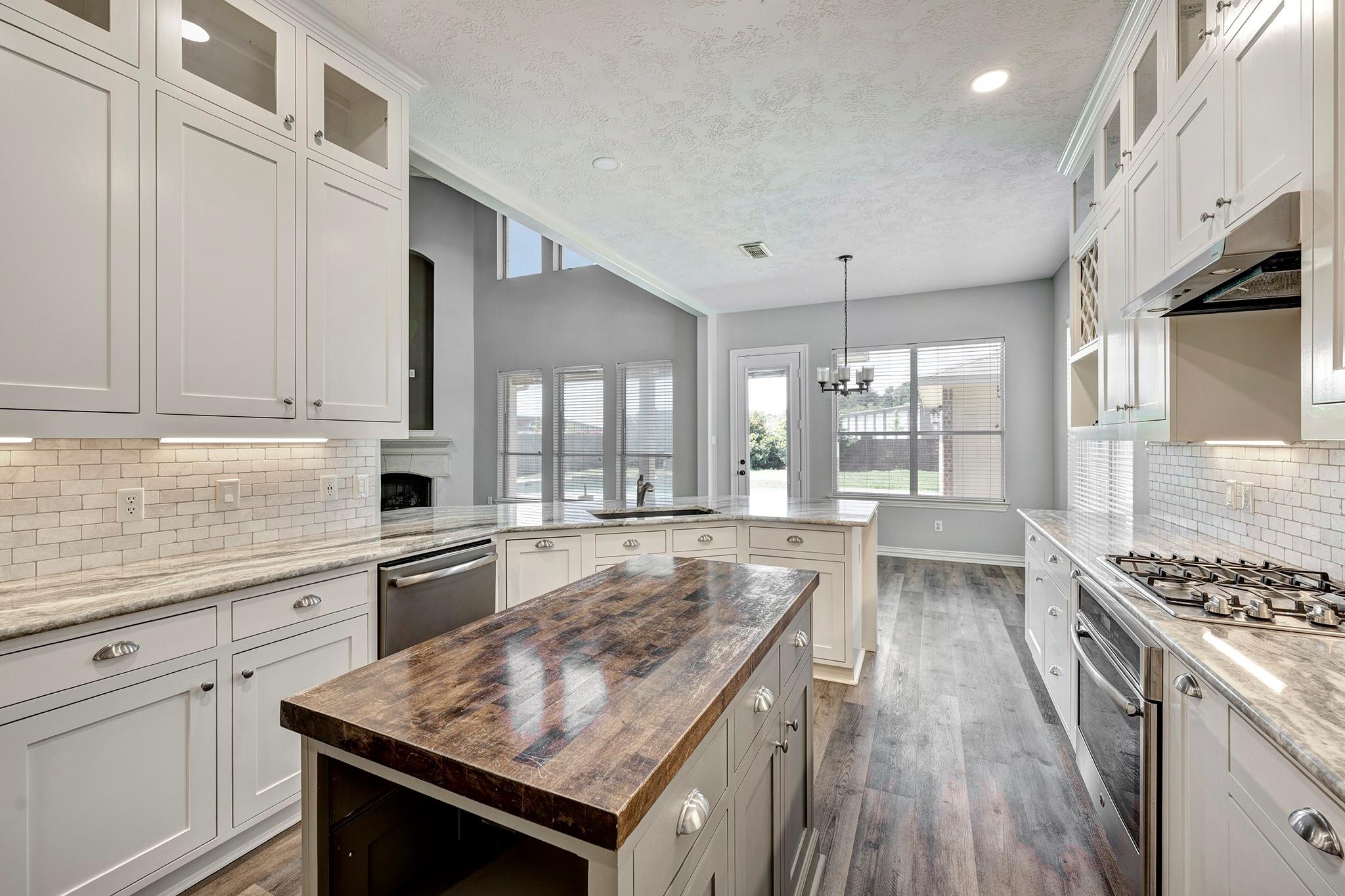 21623 Country Club Green Drive