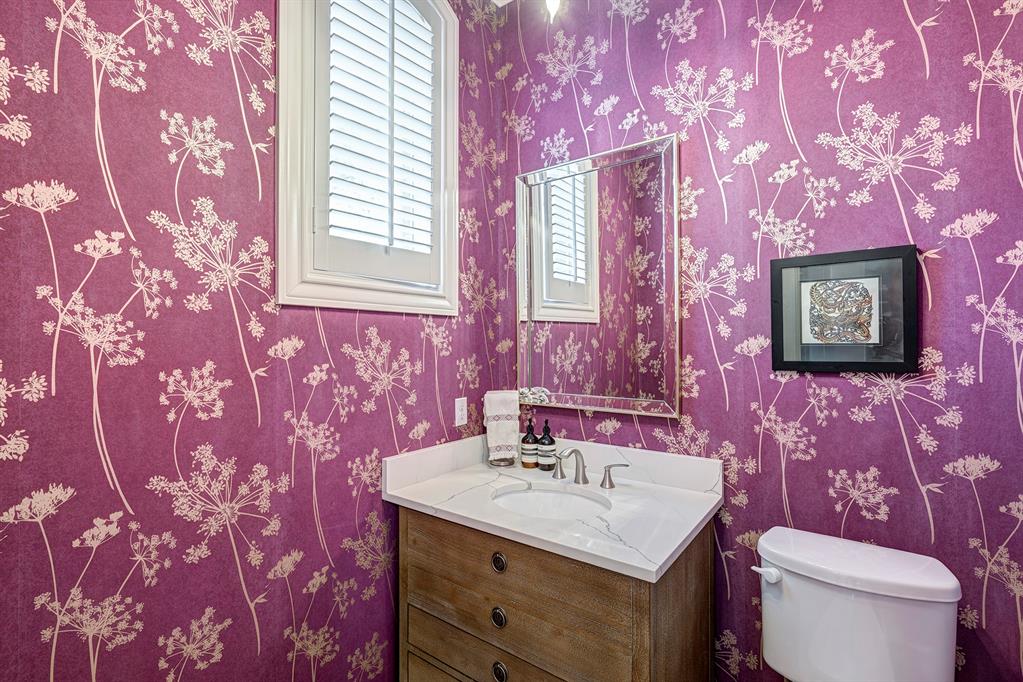 7512 Flowerdale Street