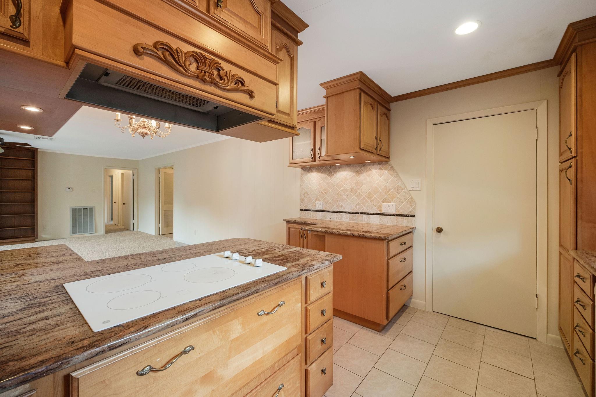 9646 Fairdale Lane