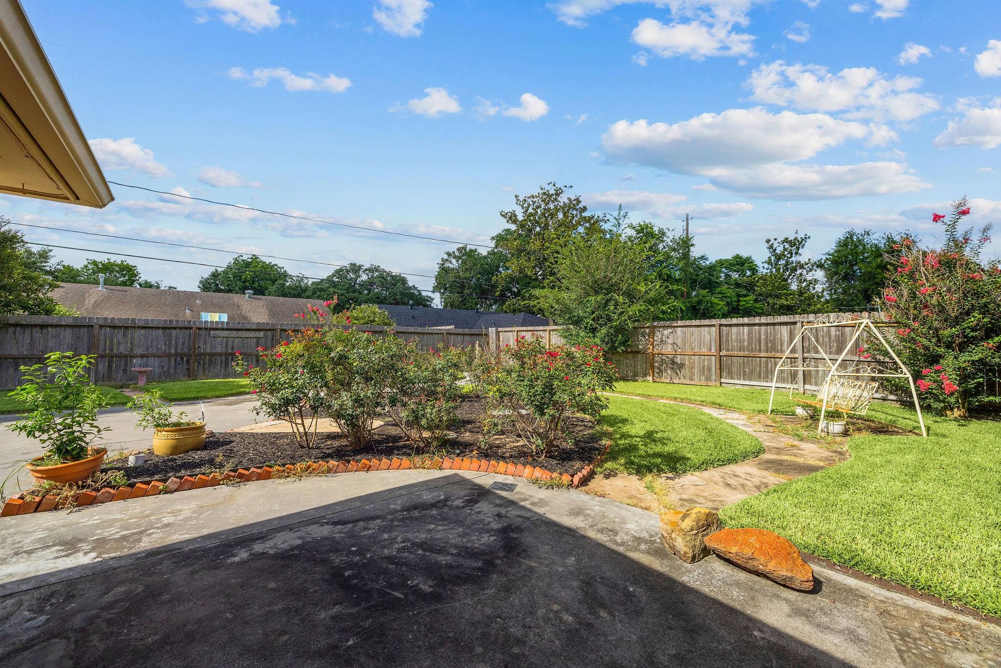 9646 Fairdale Lane