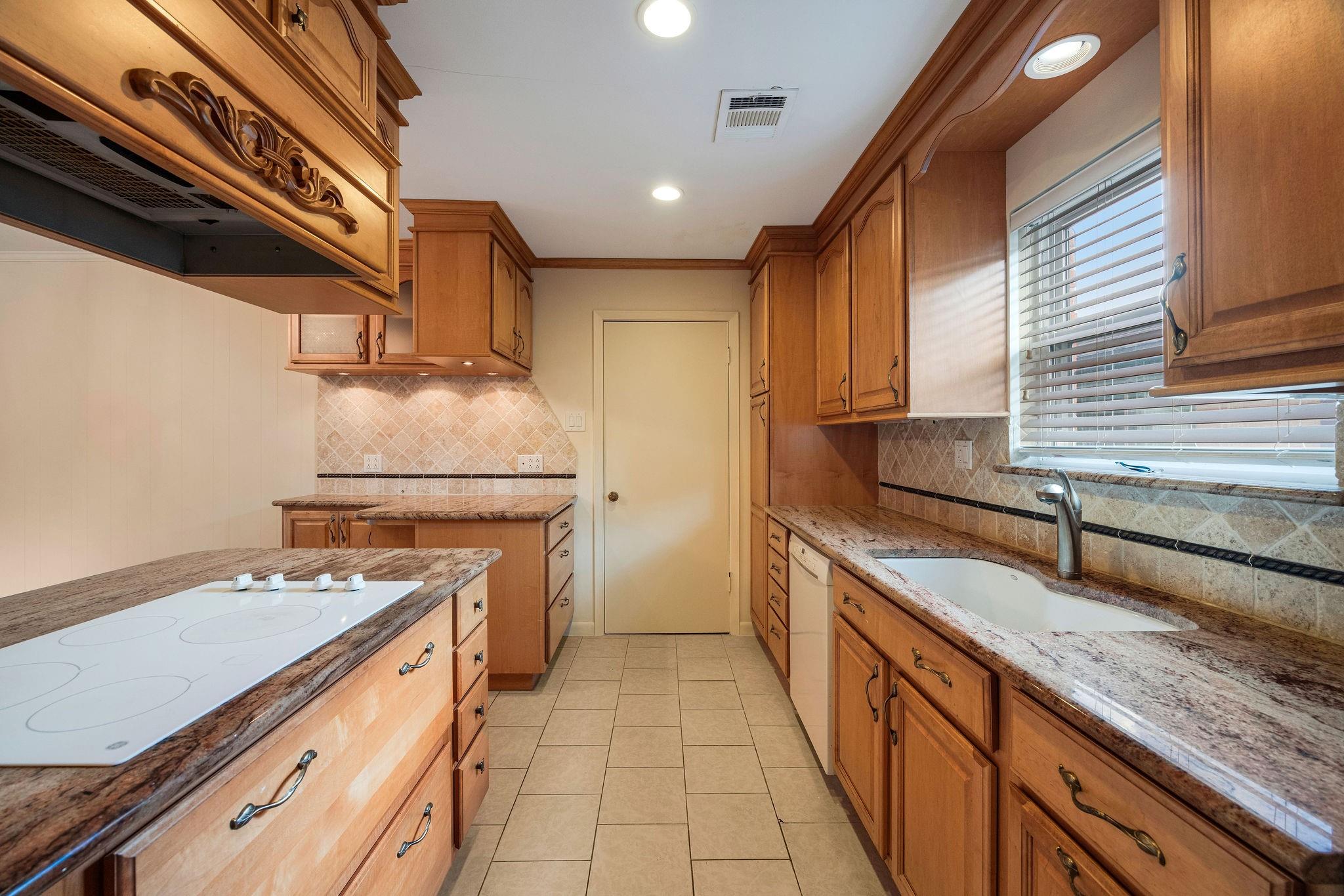 9646 Fairdale Lane