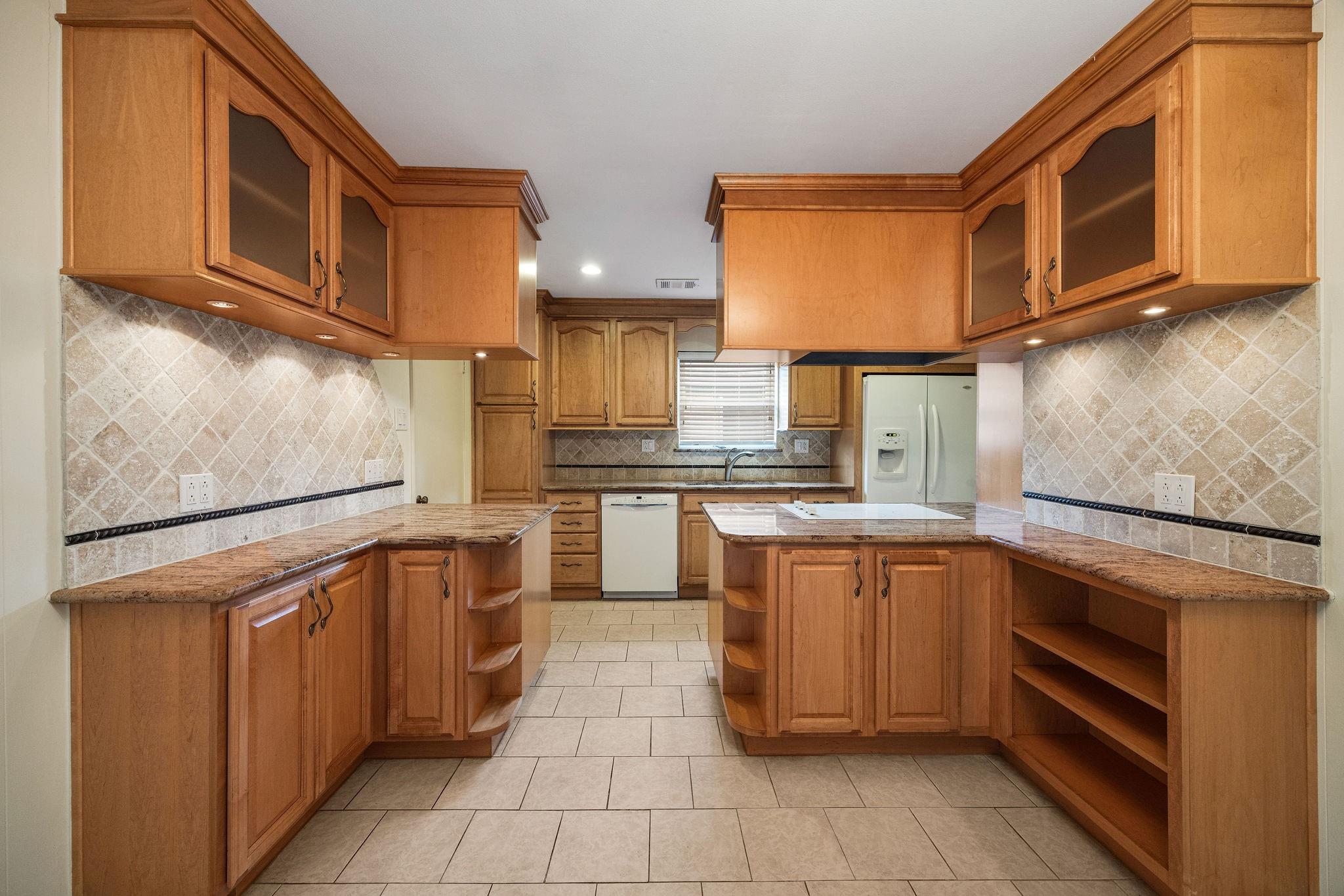 9646 Fairdale Lane