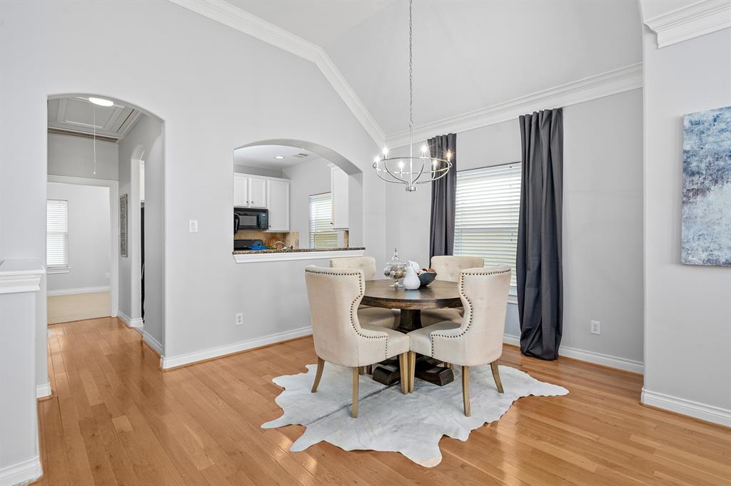 5939 Katy Street