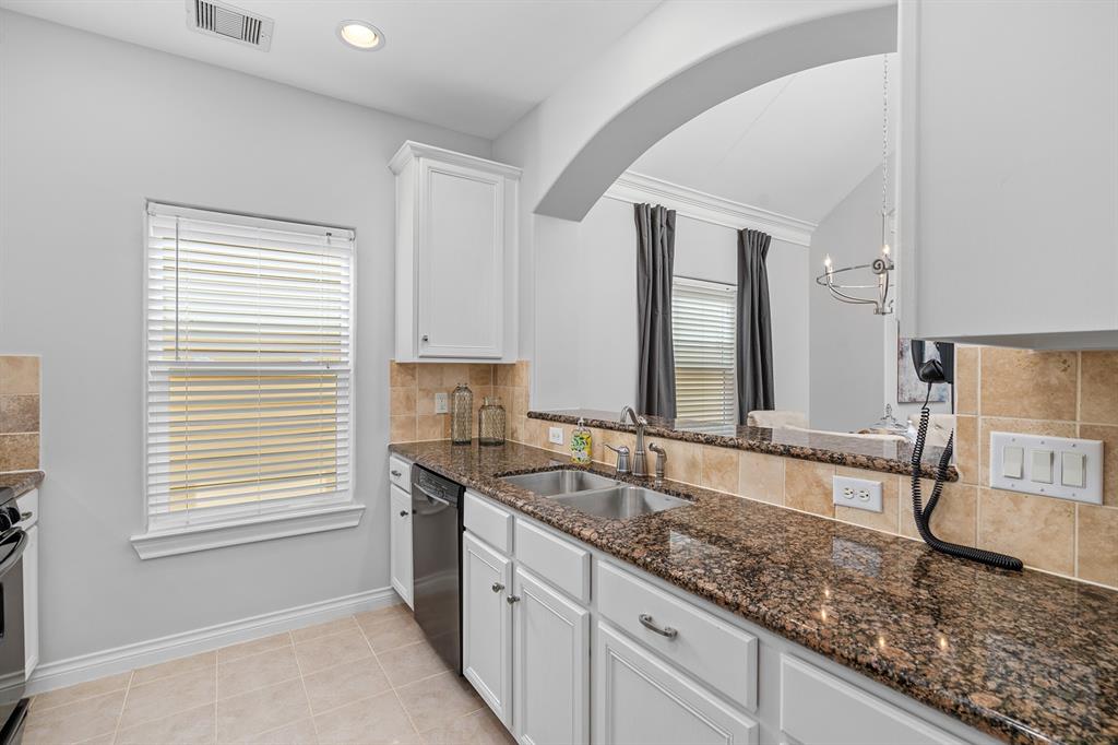 5939 Katy Street