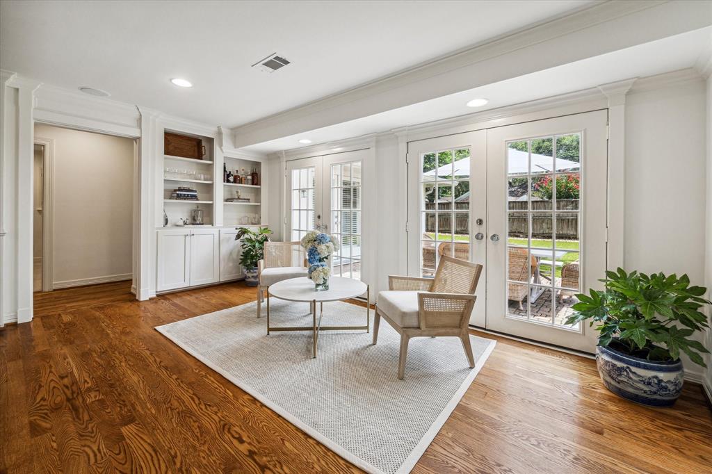 10015 Sugar Hill Drive