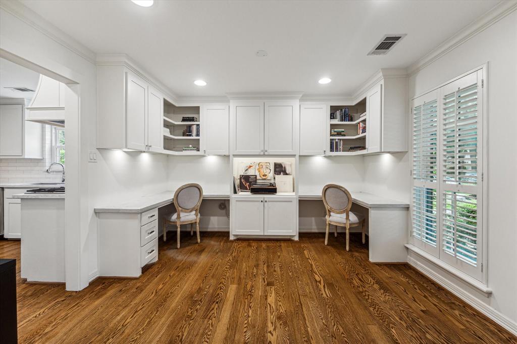 10015 Sugar Hill Drive