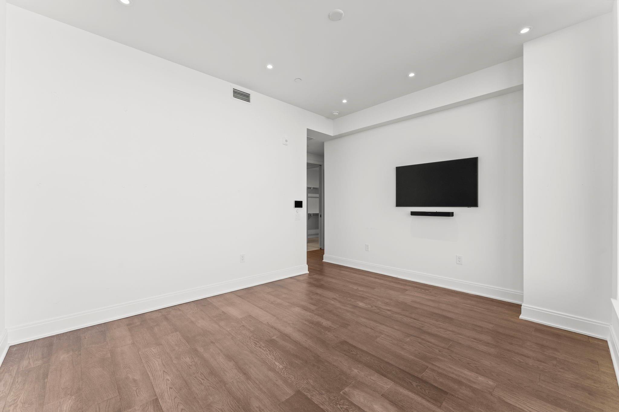 2323 W Main Street # 606