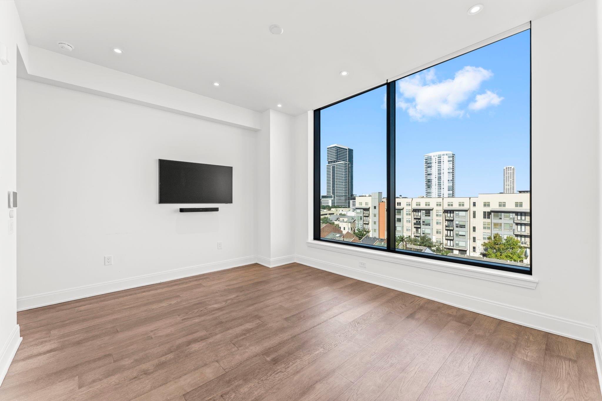 2323 W Main Street # 606