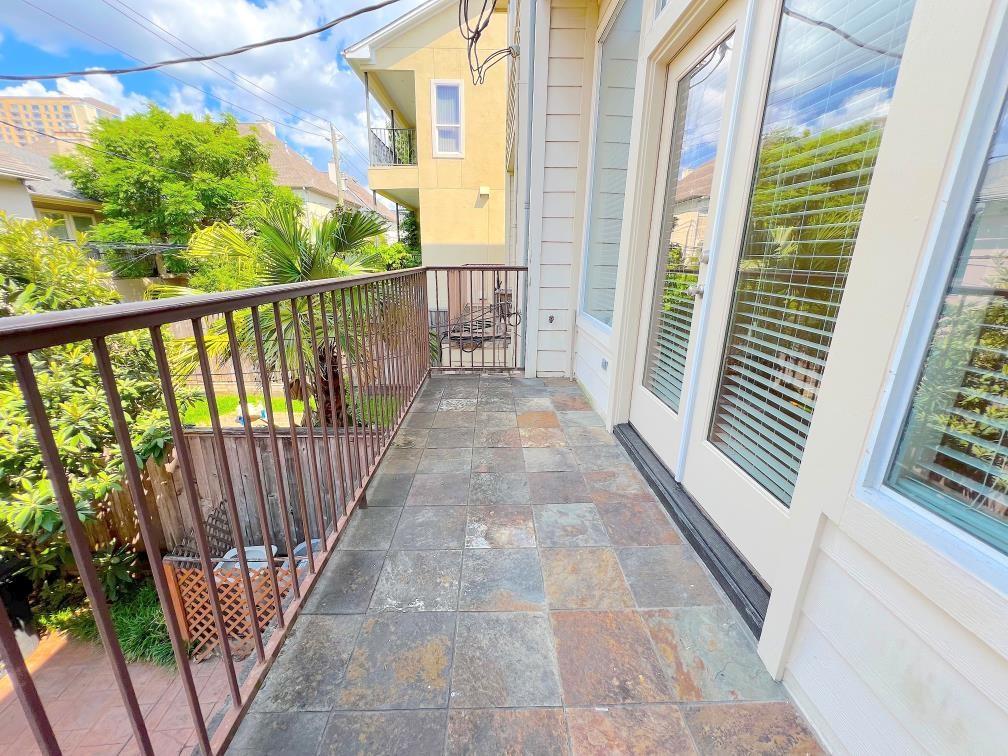 1818 W Bell Street # B