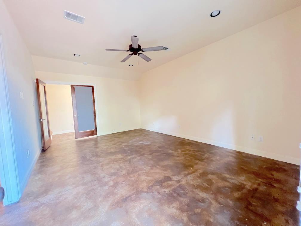 1818 W Bell Street # B