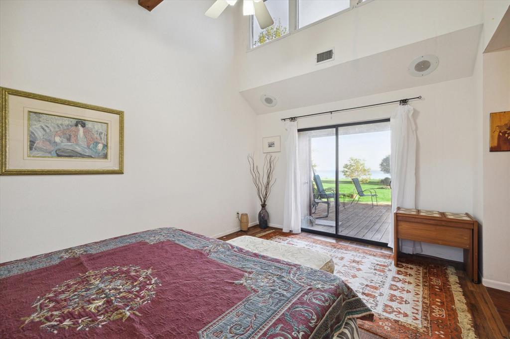 383 Emerald Lane
