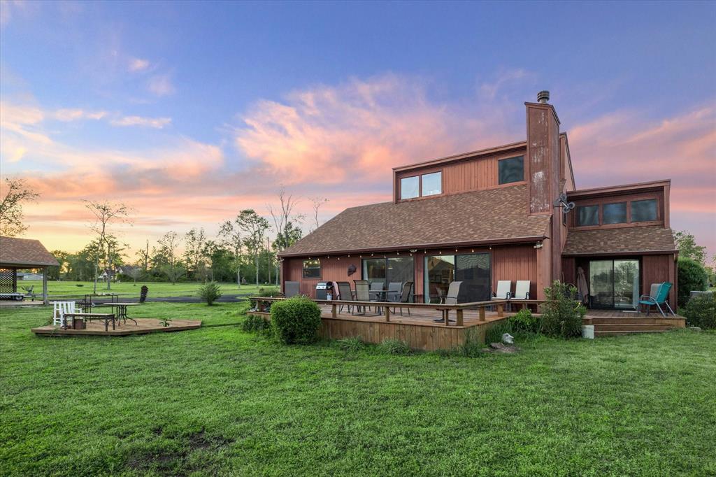 383 Emerald Lane