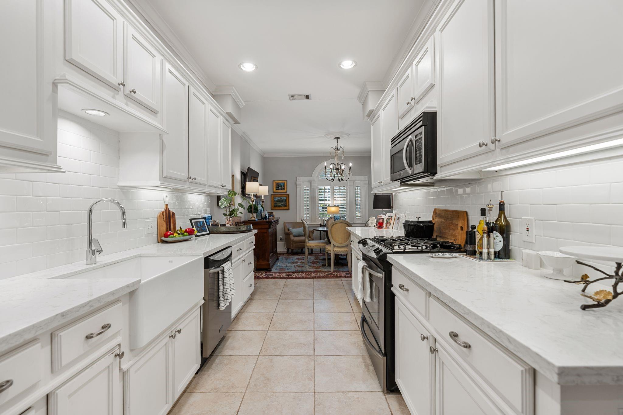 9458 Briar Forest Drive