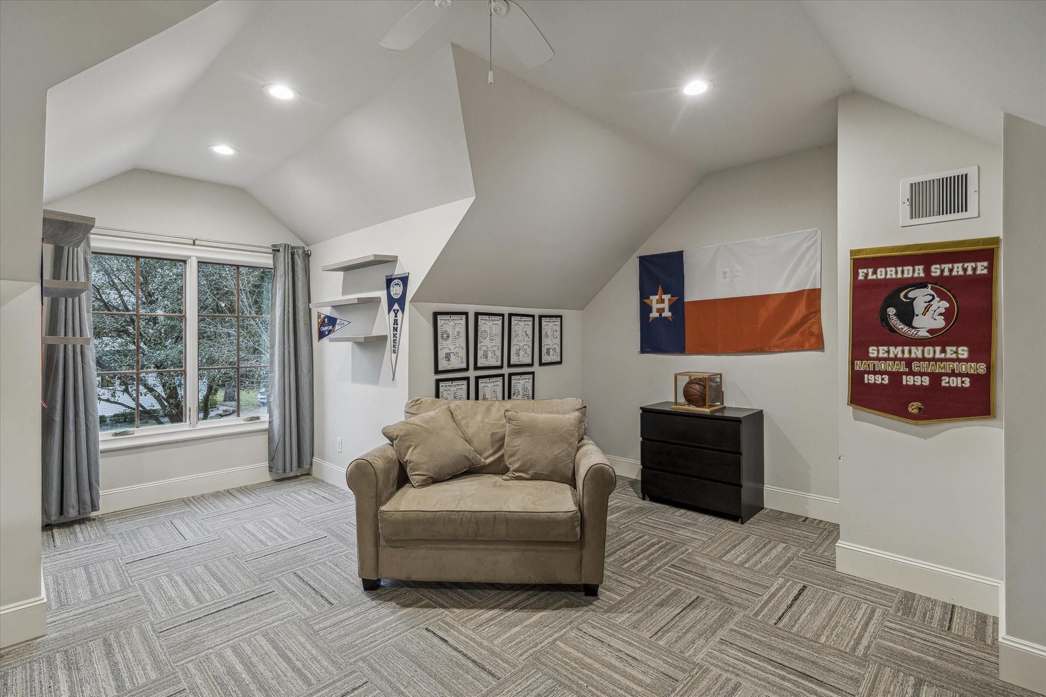 23 Hickory Ridge Drive