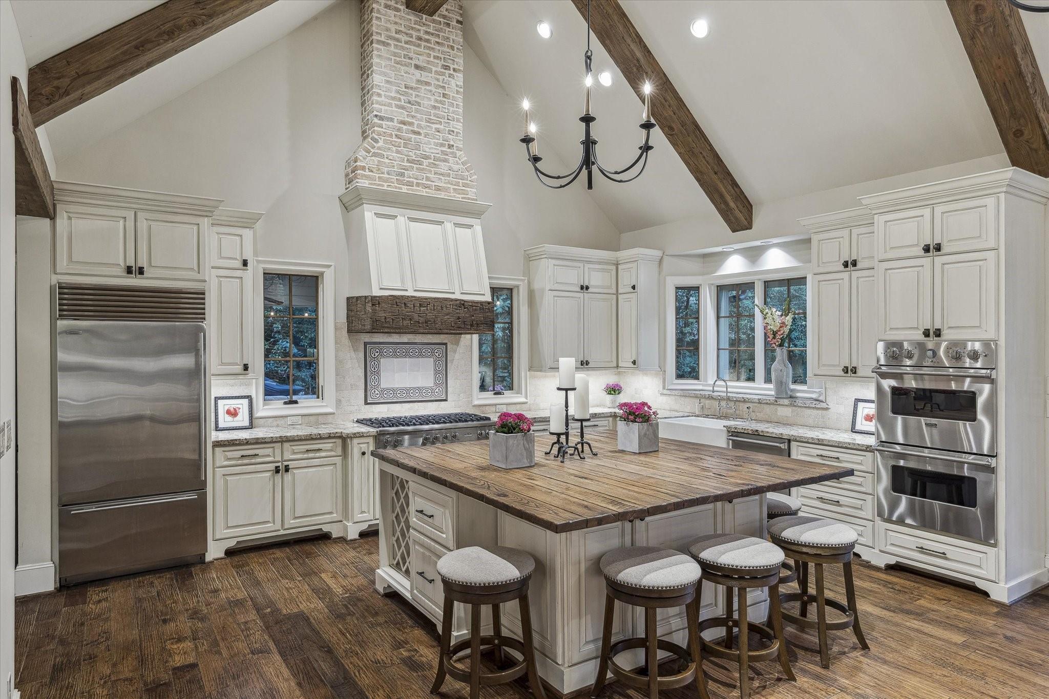 23 Hickory Ridge Drive