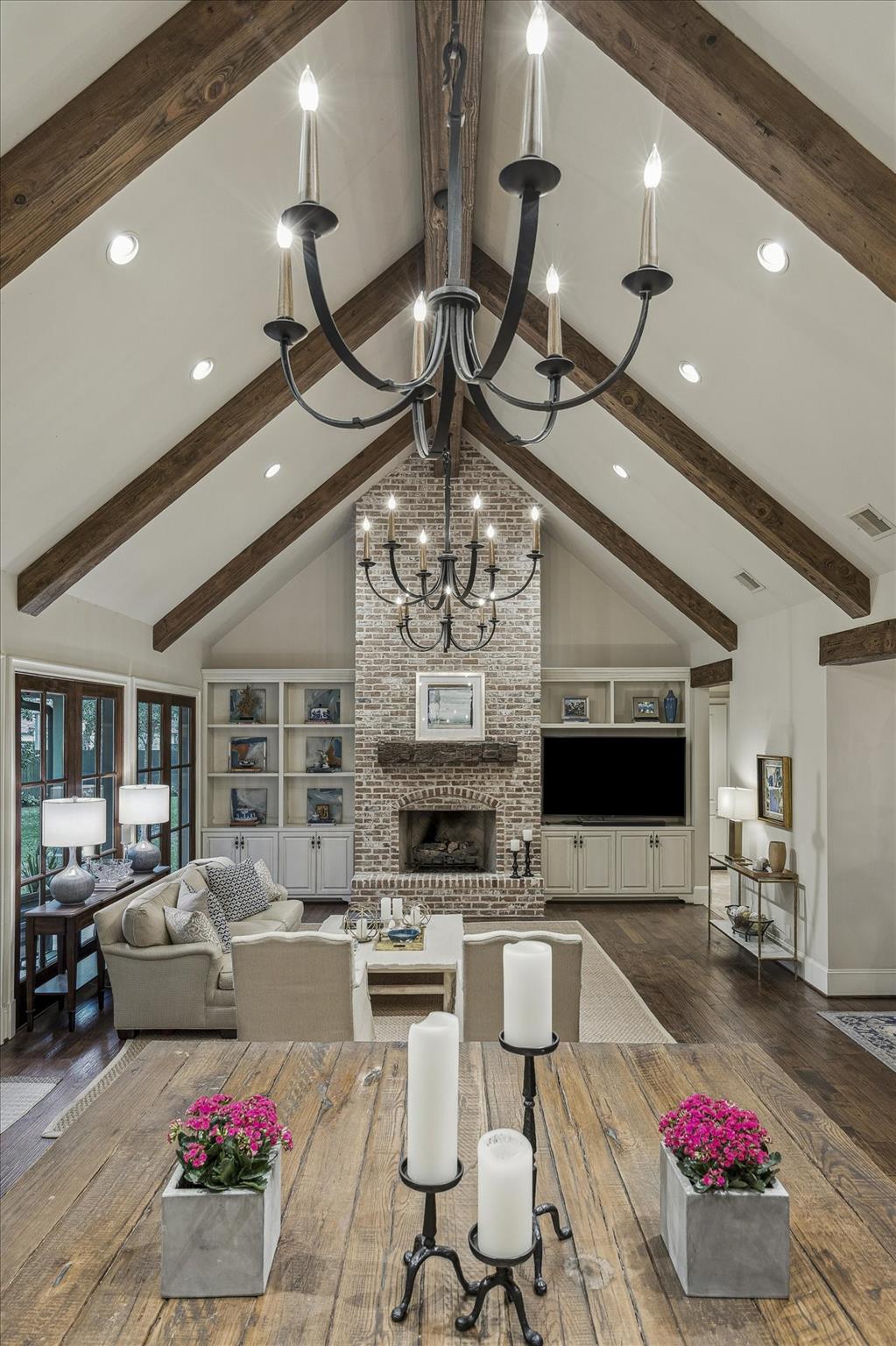23 Hickory Ridge Drive
