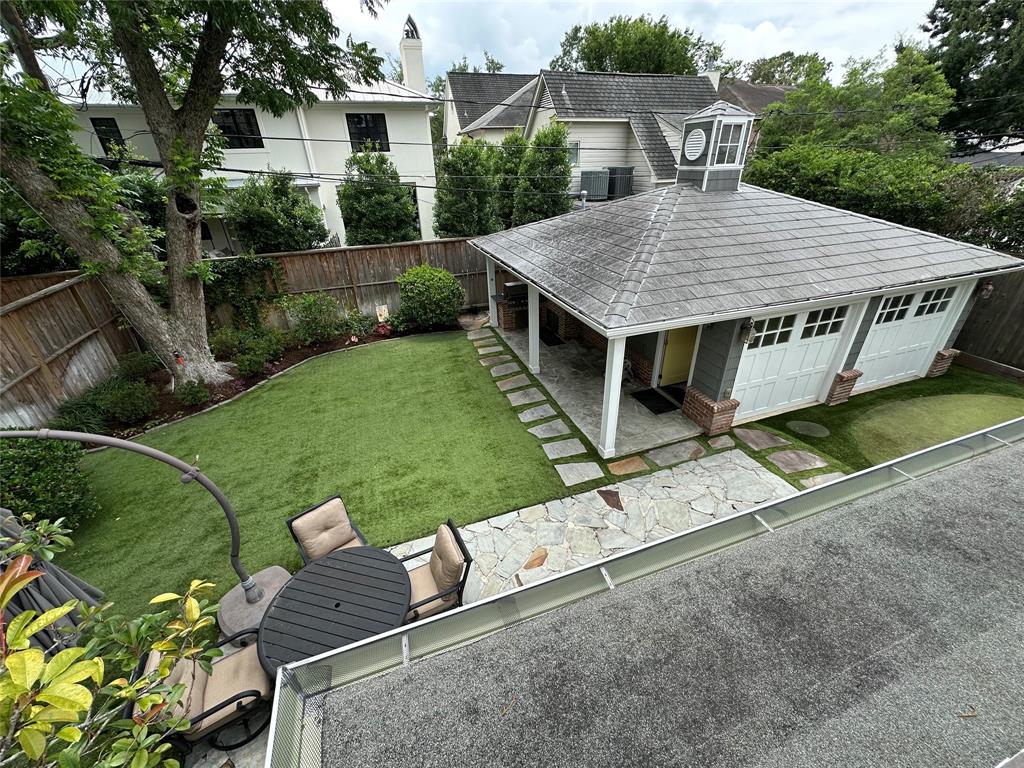 3721 Sunset Boulevard